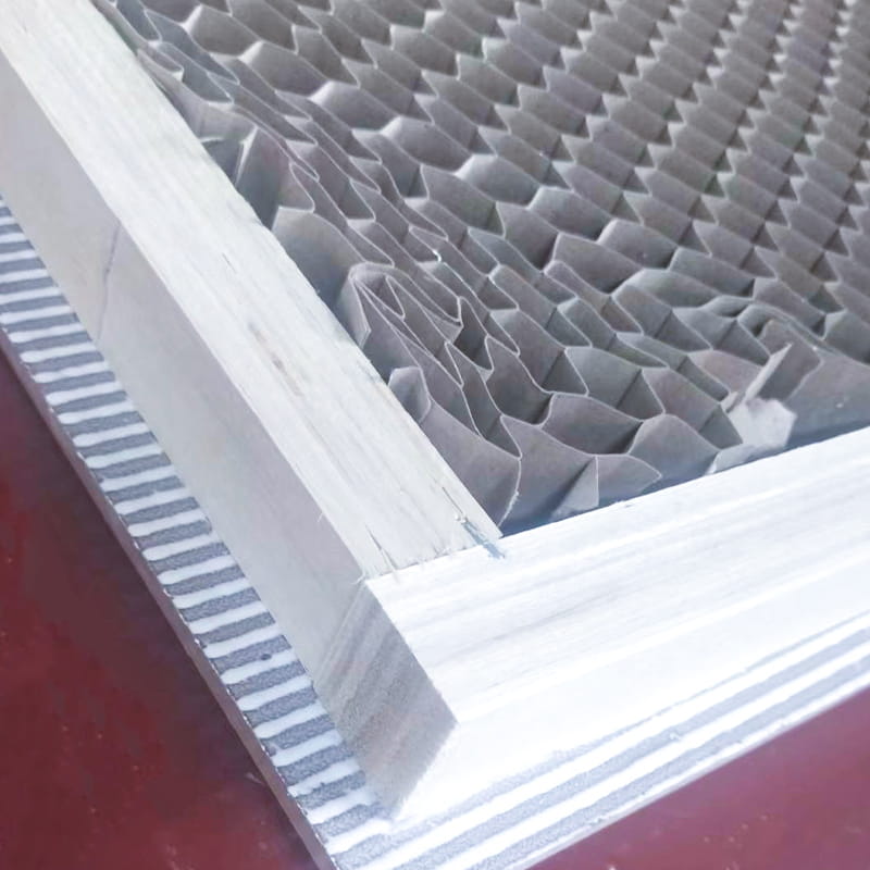 LM135 لاصق الباب بالضغط لتجميع الباب الخشبي